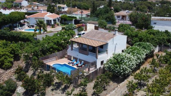 Villa La Lomilla, Book Feriehus Hoteller i Axarquía med pool, Swimmingpool