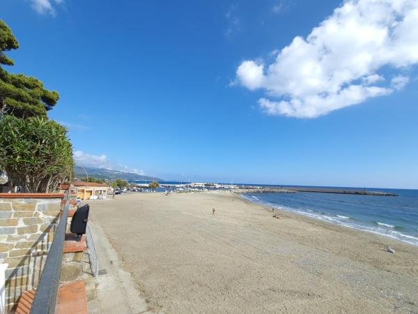 Villa Martina Mare, Book Feriehus Casal Velino Cilento Coast