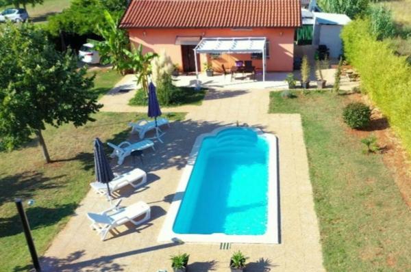 Villa Chiara with Private Pool and garden, Book Villa Poreč Poreč Riviera