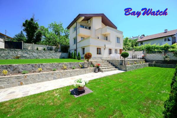 Villa Baywatch, Book Villa Galata 