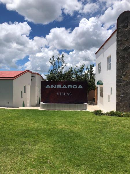 ANBAROA VILLAS, Book Lodge Mexico DF hoteller med parkering, Parkering