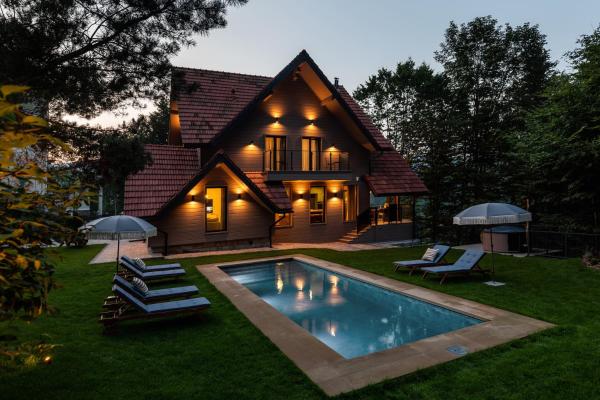 Poderey Villas, Book Villa Jaremche 