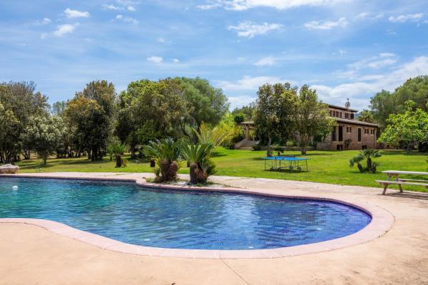 Villa Ribot, Book Villa Capdepera Sommerhuse, Hytte