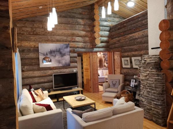 Villa Otsola in Ruka, Book Lejlighed Hoteller i North Ostrobothnia med parkering, Parkering