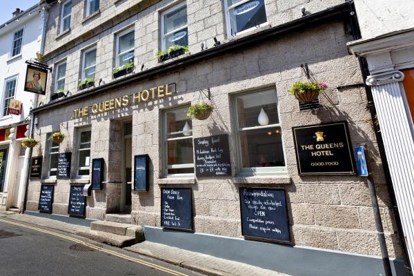 The Queens Hotel