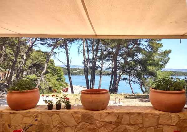 Stone Villa Hvar Ana Nikola Beach Park and Sea View, Book Lejlighed Jelsa Hvar