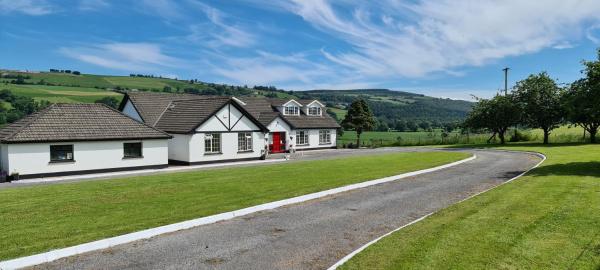 Cable Island Bed and Breakfast, Book Bed and Breakfast Cork County Cork