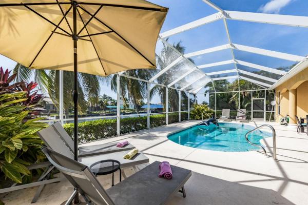 Villa Sentio - Cape Coral - Roelens Vacations, Book Feriehus Villaer i Florida, Villa