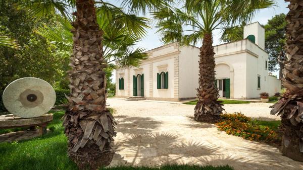 Villa Galluccio with swimming pool, Book Feriehus Galatina hoteller med pool, Swimmingpool