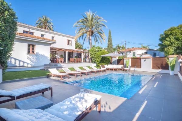 Scandinavian Design Villa, Book Feriehus Hoteller i Costa del Sol med pool, Swimmingpool