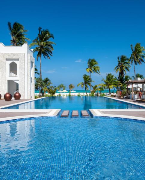 LUX* Marijani Zanzibar, Book Hotel Zanzibar hoteller med pool, Swimmingpool