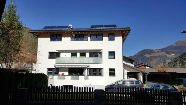 Appartement Spiss, Book Lejlighed Hoteller i Tyrol med parkering, Parkering