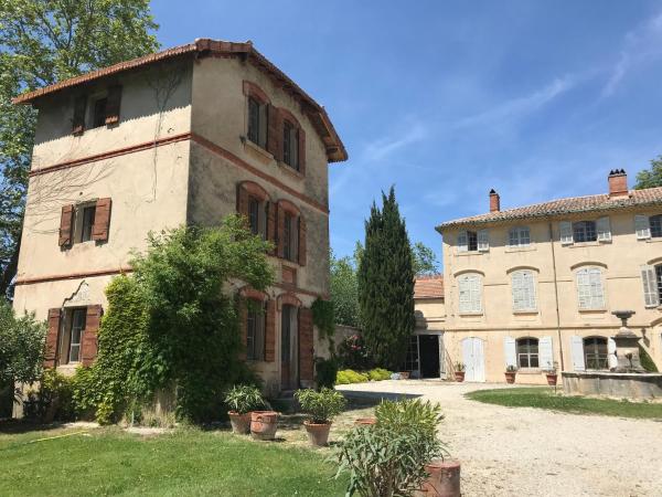 Le Pavillon dArnajon, Book Pension Le Puy-Sainte-Reparade Carros