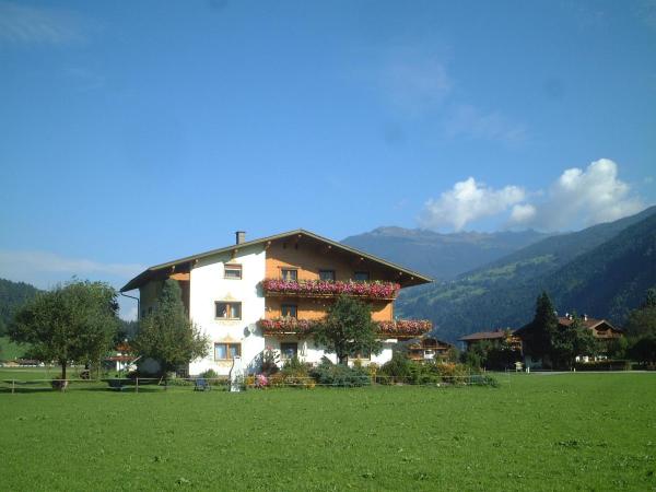 Lippnerhof, Book Lejlighed Hoteller i Tyrol med parkering, Parkering
