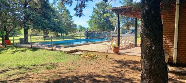 Cabañas UN LUGAR, Book Feriehus Villa General Belgrano 
