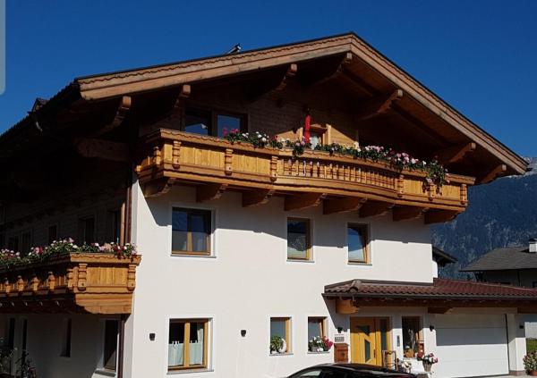Dorfjuwel Alpbachtal, Book Hotel Hoteller i Tyrol med parkering, Parkering