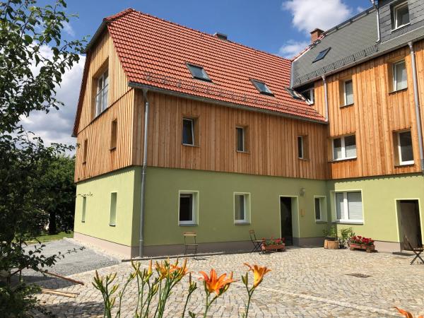 Schöna Urlaub, Book Lejlighed Sachsen hoteller med parkering, Parkering