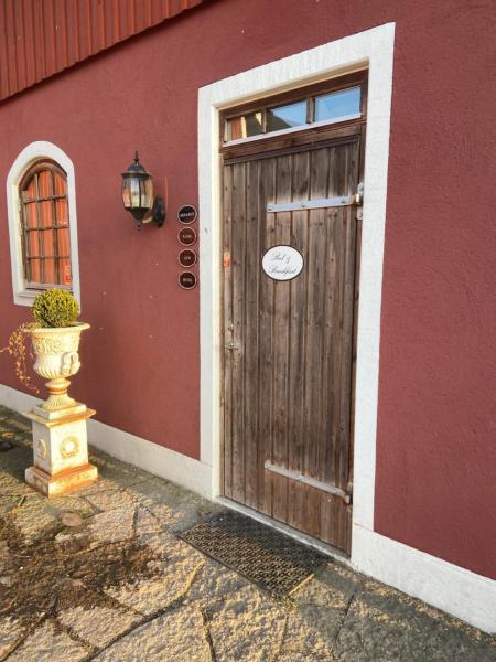 Bashults Gård, Book Pension Jönköping 