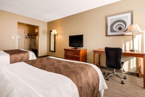 Quality Inn & Suites New Castle, Book Hotel New Castle Pennsylvania