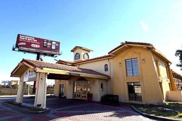 La Quinta Inn San Antonio I-35 N at Rittiman Road, Book Hotel Hoteller i Bexar County med pool, Swimmingpool
