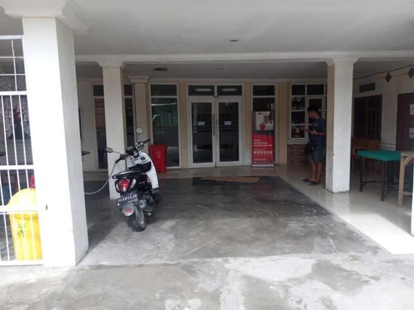 Hotel Surya Java by RedDoorz