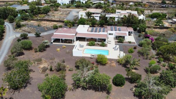 North Shore Villas Lajares, VILLA ALEGRE 30A, Book Villa Fuerteventura hoteller med pool, Swimmingpool