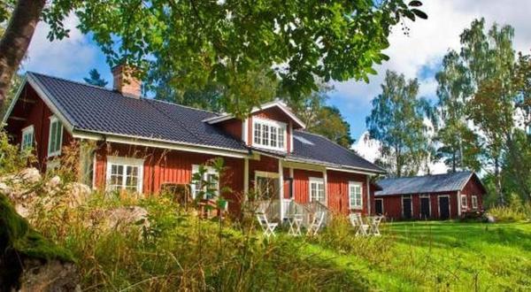 STF Kungsgården Långvind, Book Bed and Breakfast Enånger 
