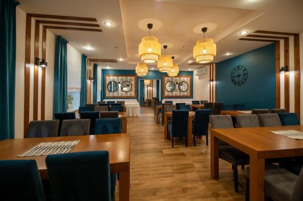 OW Sorrento, Book Ferieresort Hoteller i Lower Silesia med morgenmad, Morgenmad