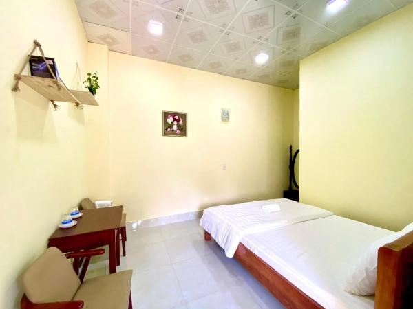 Homestay Hoàng Long, Book Pension Billige hoteller i Con Dao