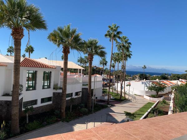 Island Village, Book Lejlighed Tenerife hoteller med pool, Swimmingpool