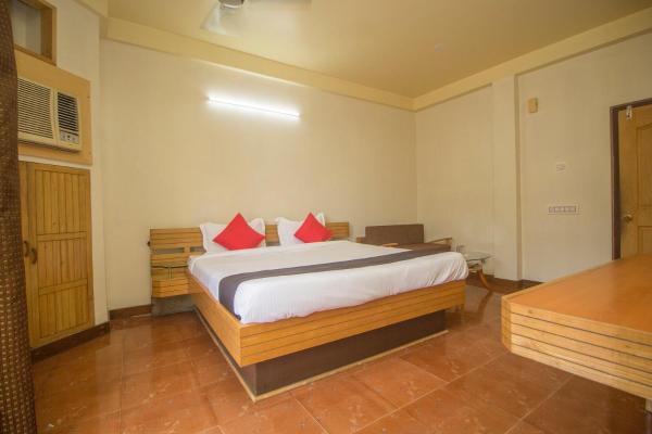 Capital O 43145 Mayaban Resort