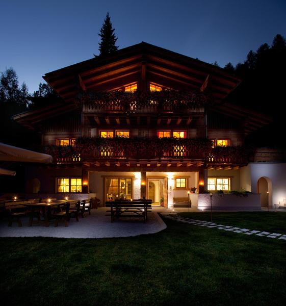 Fogajard Lovely Chalet, Book Chalet Madonna di Campiglio Trentino Alto Adige