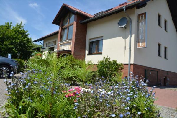 Bestwaner Hotel, Book Hotel Bestensee 