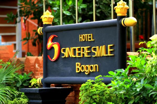 Hotel Sincere Smile Bagan, Book  Hoteller i Mandalay Region med morgenmad, Morgenmad