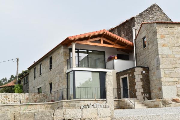 Casinhas da eira caramulo turismo rural, Book Feriehus Arca Centro Region