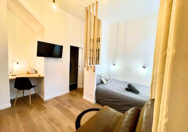 Bel appartement en centre ville de Calais, Book Lejlighed Billige hoteller i Pikardiet