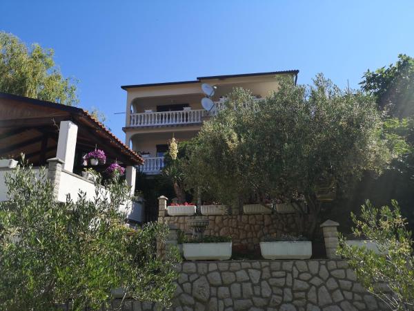 Apartments with parking space Lopar, Rab - 18896, Book Lejlighed Lopar 