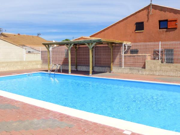 Holiday Home L'Hacienda, Book Lejlighed Corbières hoteller med pool, Swimmingpool