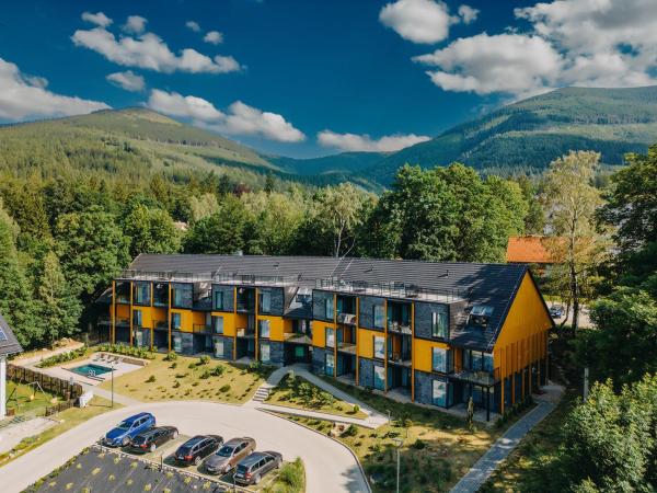 Green Adults, Book Lejlighedshotel Lower Silesia hoteller med parkering, Parkering