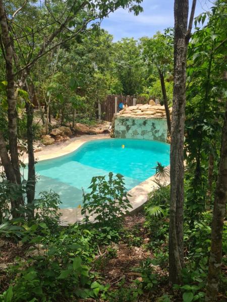 Aldea Yuyu, Book Bed and Breakfast Tulum hoteller med pool, Swimmingpool