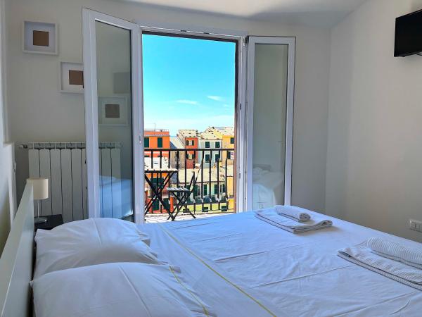Pellegrino Rooms, Book Pension Vernazza Cinque Terre
