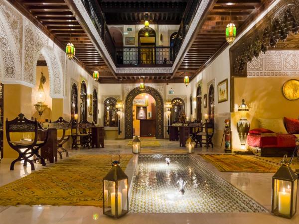 Perlekech Riad & Spa, Book Riad Marrakech-Tensift-Haouz hoteller med pool, Swimmingpool