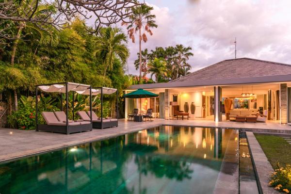 Villa Lou, Book Villa Banjar SPA hoteller, SPA