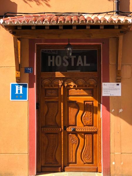 Hostal San Juan, Book Pension  