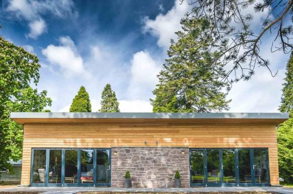 Garden Room Lodges, Book Lejlighed Scotland hoteller med parkering, Parkering