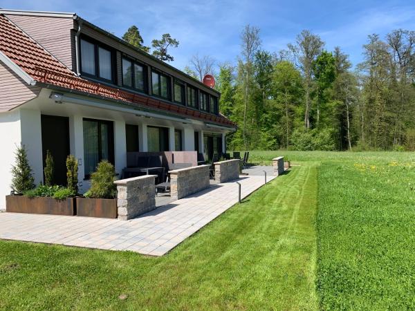 STERK Apartments - idyllisch - modern - stilvoll, Book Lejlighed Meckenbeuren Lake Constance