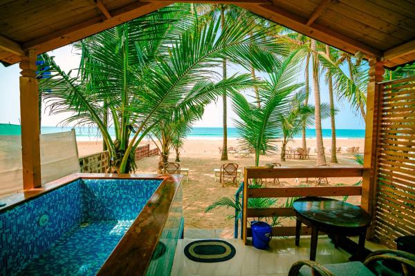 orange sky beach bungalow, Book Ferieresort Agonda 
