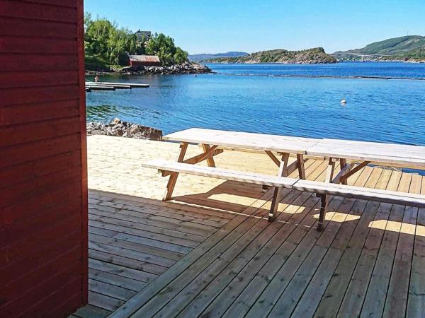 8 person holiday home in Revsnes, Book Feriehus Bjugn fylke Trendelag