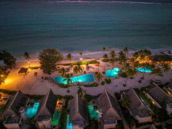 Natural Park Villa Resort, Book Ferieresort Zanzibar hoteller med pool, Swimmingpool