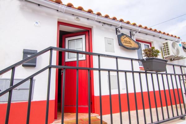 Casa da T´Idalete, Book Pension Alentejo hoteller med parkering, Parkering